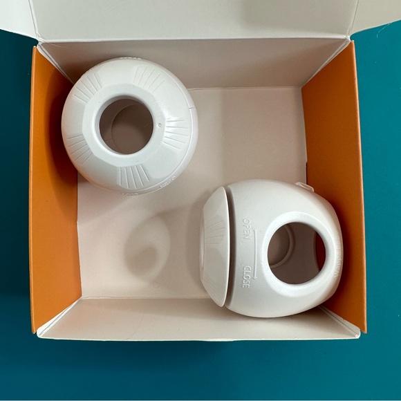 Wappa Baby Door Knob Covers in White - Set of 2 - Picture 6 of 11